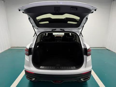 Geely Coolray (Binyue)