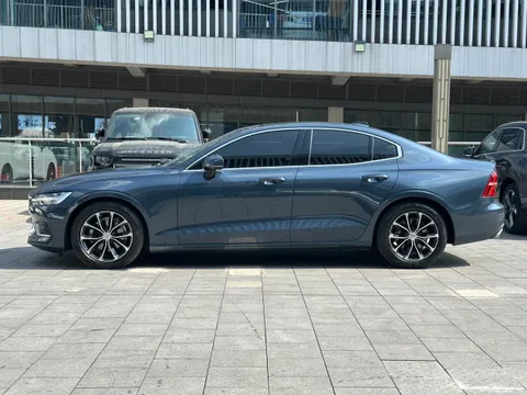 Volvo S60