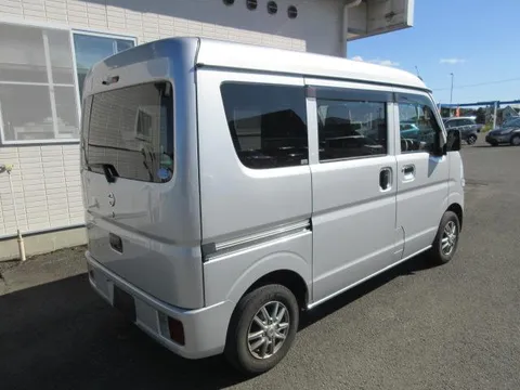 Nissan Clipper