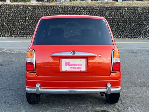 Daihatsu Mira Gino