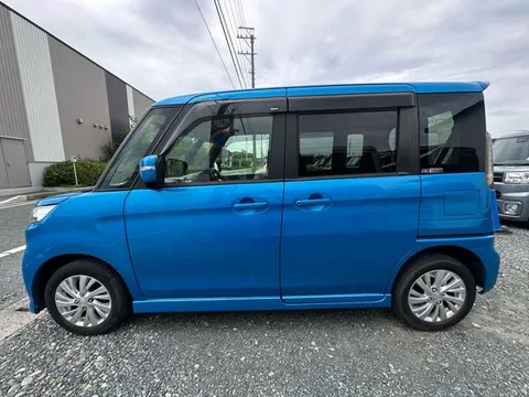 Suzuki Spacia Custom Z