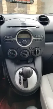 Mazda Mazda 2