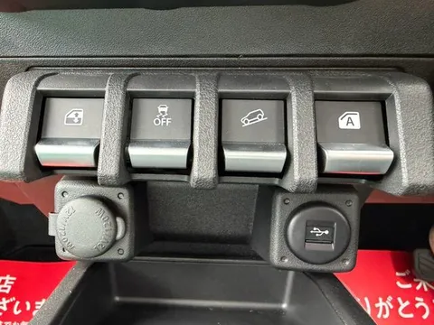Suzuki Jimny Nomade