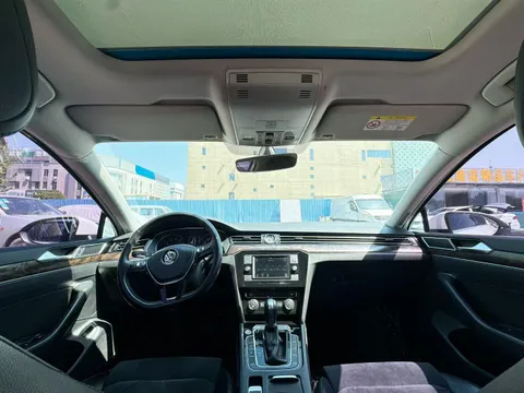 Volkswagen Magotan