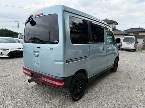 Daihatsu Atrai Wagon