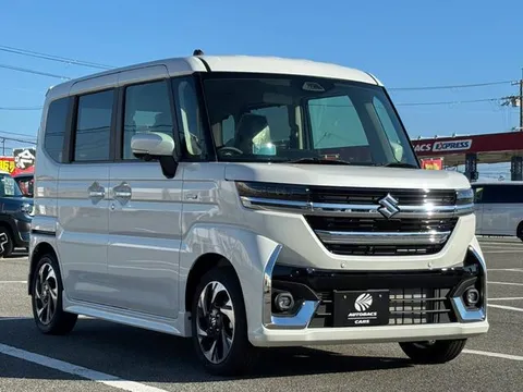Suzuki Spacia Custom