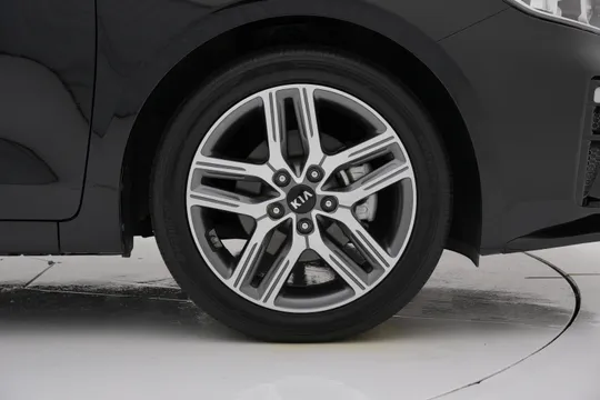 Kia Cerato (K3)