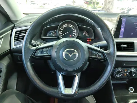 Mazda Mazda 3