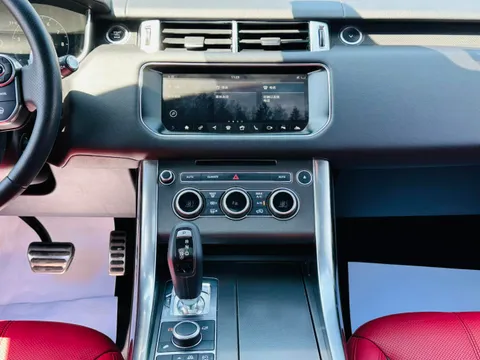 Land Rover