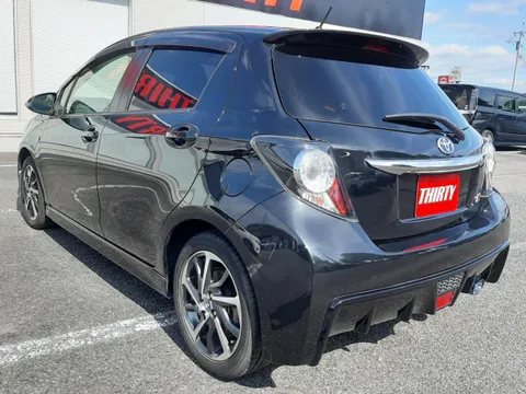 Toyota Yaris (Vitz)