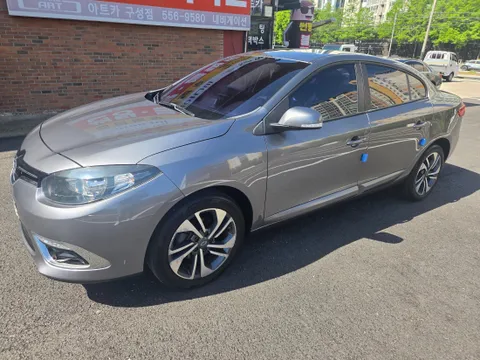 Renault SM3