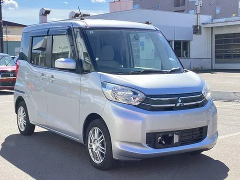 Mitsubishi eK Space