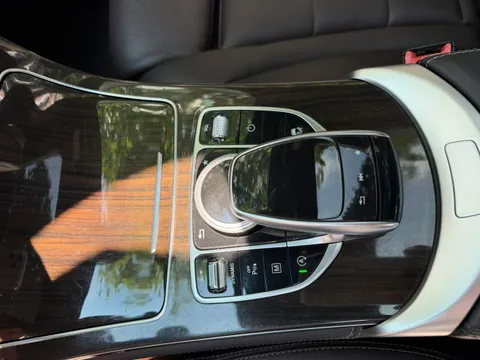 Mercedes-Benz Mercedes-Benz GLC