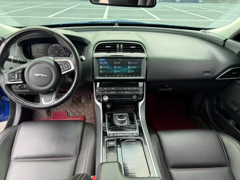 Jaguar XEL