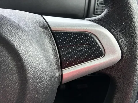 Toyota Pixis Mega