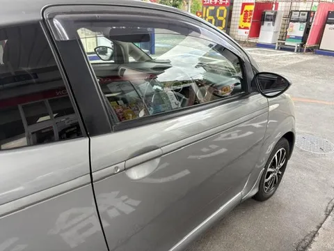 Subaru R1