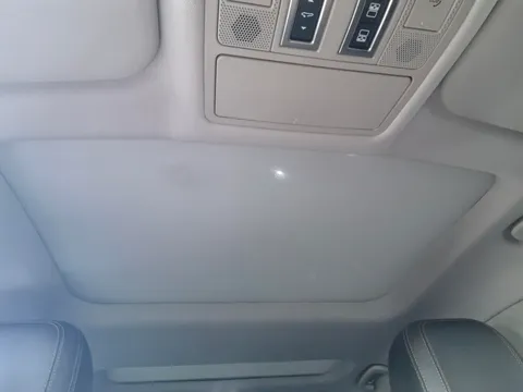 Jaguar XEL