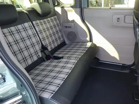 Honda N-BOX Joy