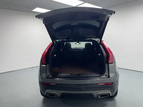 Cadillac XT4
