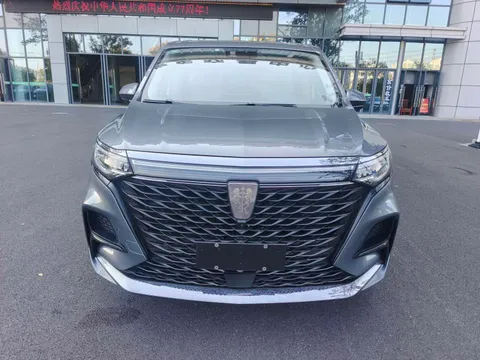 Roewe iMAX8