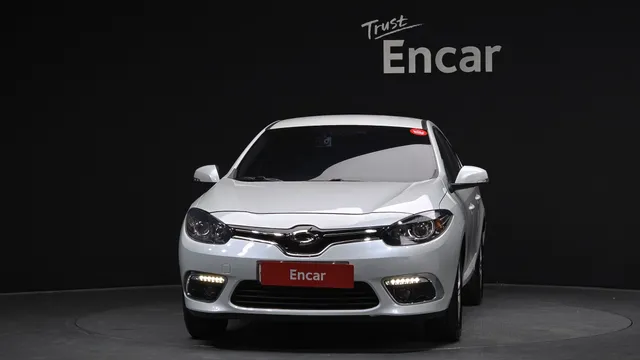 Renault SM3