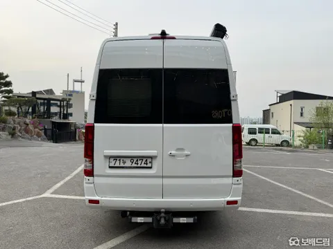 Hyundai H350 (Solati)