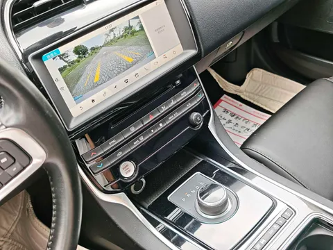 Jaguar XEL