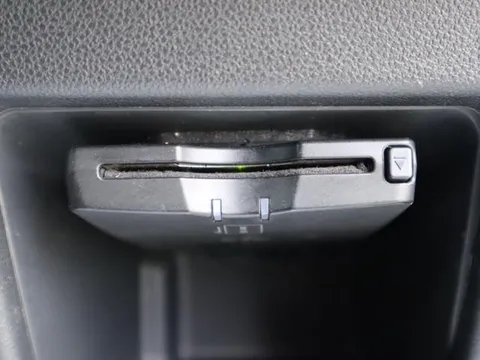 Toyota Pixis Mega