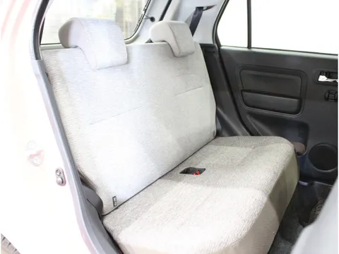 Daihatsu Mira Tocot