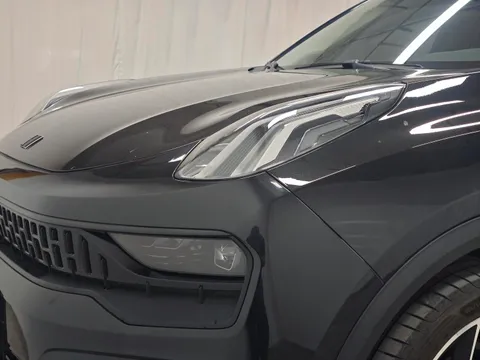 Lynk & Co 05