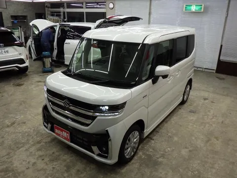 Suzuki Spacia Custom