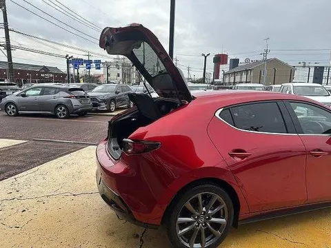 Mazda MAZDA3 Fastback