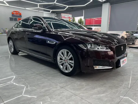 Jaguar XFL