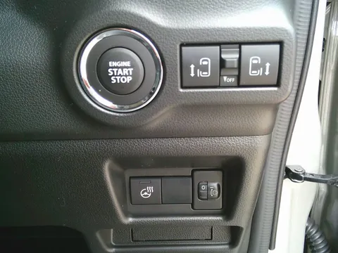 Suzuki Spacia Gear
