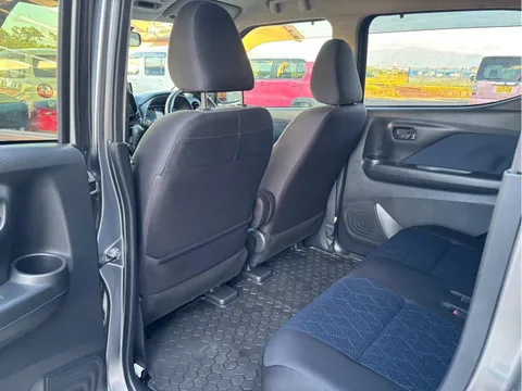 Mitsubishi eK X