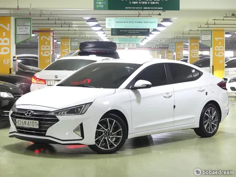 Hyundai Elantra (Avante)