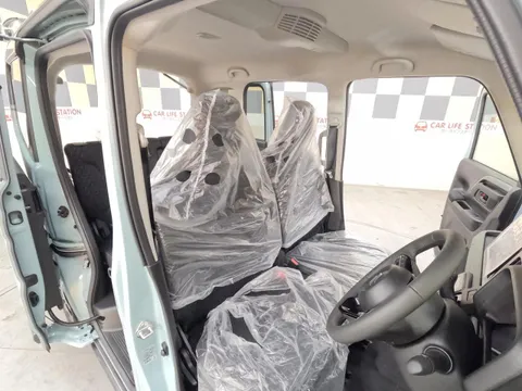 Suzuki Spacia Gear
