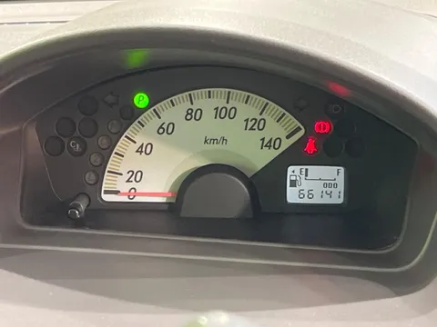 Nissan Otti