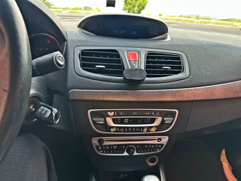 Renault SM3