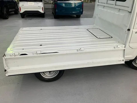 Nissan Clipper Truck
