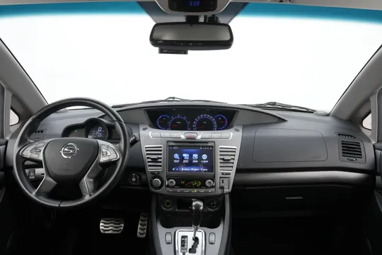 SsangYong Stavic (Korando Turismo)