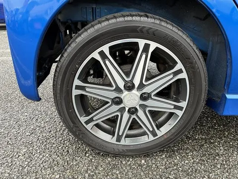 Mitsubishi eK Custom
