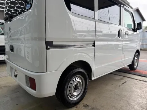 Nissan Clipper