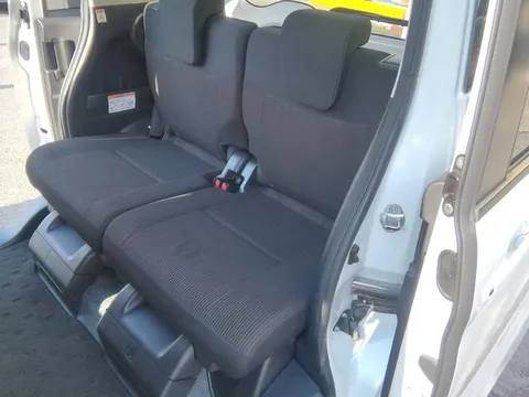 Mitsubishi eK Space Custom