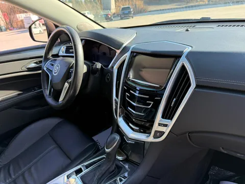 Cadillac SRX