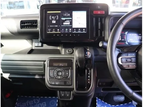 Suzuki Spacia Gear