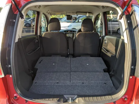 Mitsubishi eK Custom