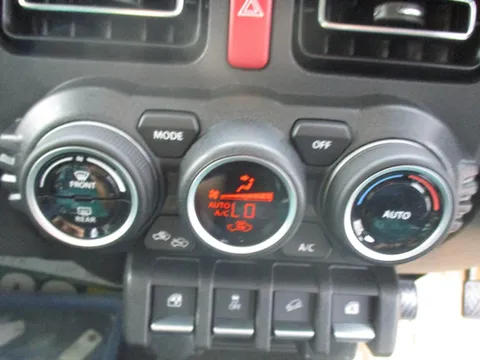 Suzuki Jimny Nomade