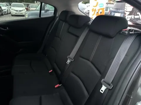 Mazda Axela Sport