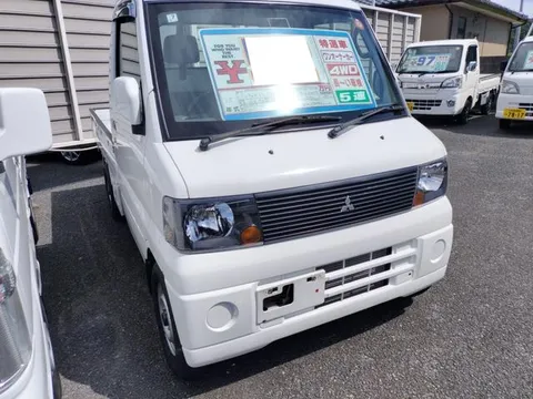 Mitsubishi Minicab Truck